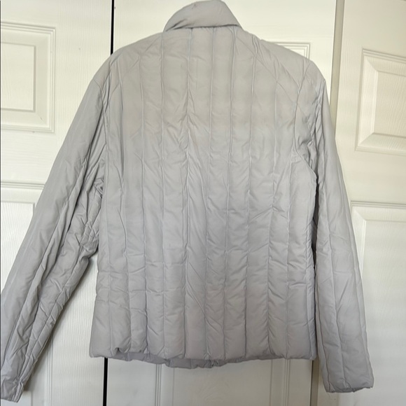 Donatova Gray Light weight Quilted Down Puffer Jacket with Stand-Up Collar - Picture 4 of 8